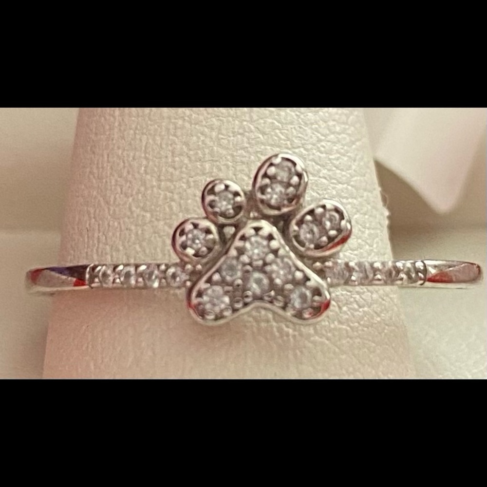 Charmed Aroma Ring